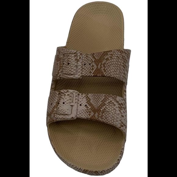 Freedom Moses Slide Sandals The Animals Khaki  Viper Sands - Medium - Picture 2 of 3
